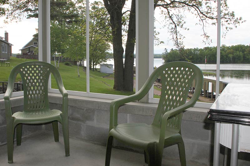 COTTAGE 1A Fred Thomas Resort Located on Big Lake Chetac